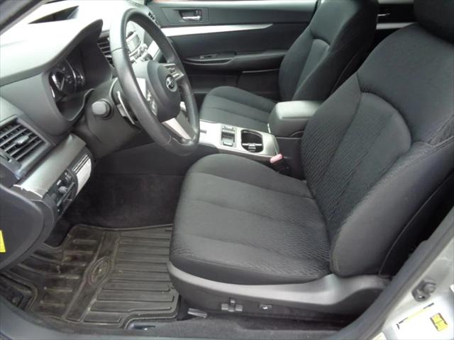 2010 Subaru Outback 2.5i Premium