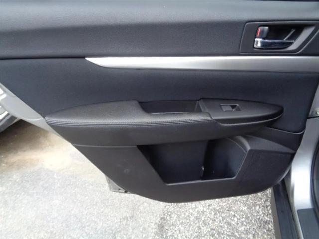 2010 Subaru Outback 2.5i Premium