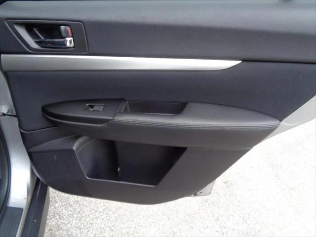 2010 Subaru Outback 2.5i Premium