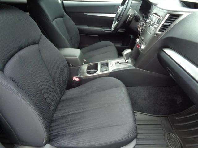 2010 Subaru Outback 2.5i Premium