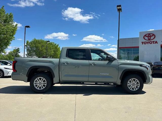 2026 Toyota Tundra SR5 CrewMax 5.5' Bed