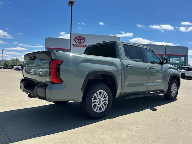 2026 Toyota Tundra SR5 CrewMax 5.5' Bed