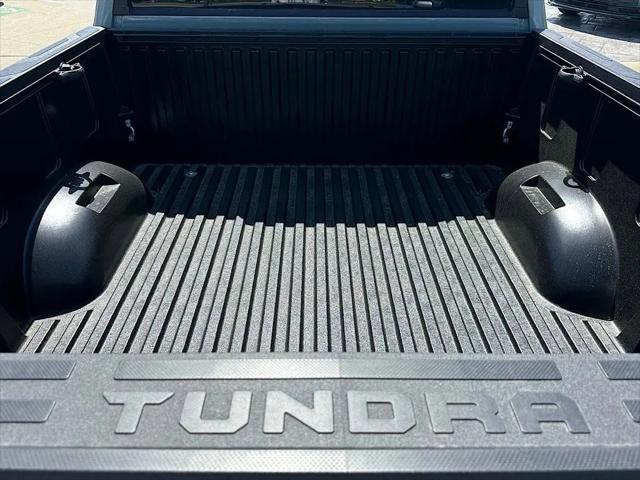 2026 Toyota Tundra SR5 CrewMax 5.5' Bed