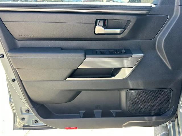 2026 Toyota Tundra SR5 CrewMax 5.5' Bed