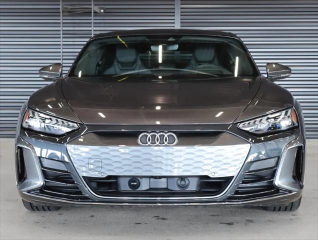 2024 Audi e-tron GT Prestige quattro