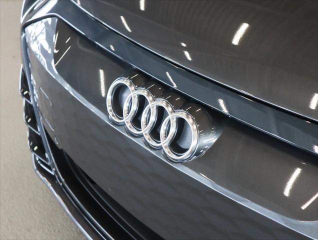 2024 Audi e-tron GT Prestige quattro