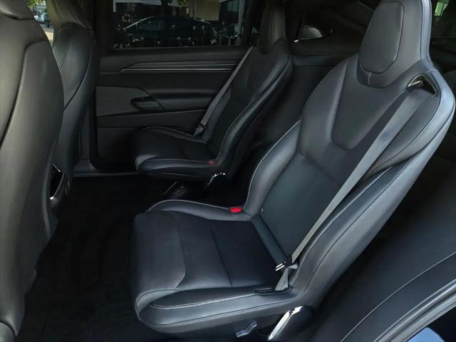 2023 Tesla Model X Plaid Tri Motor All-Wheel Drive