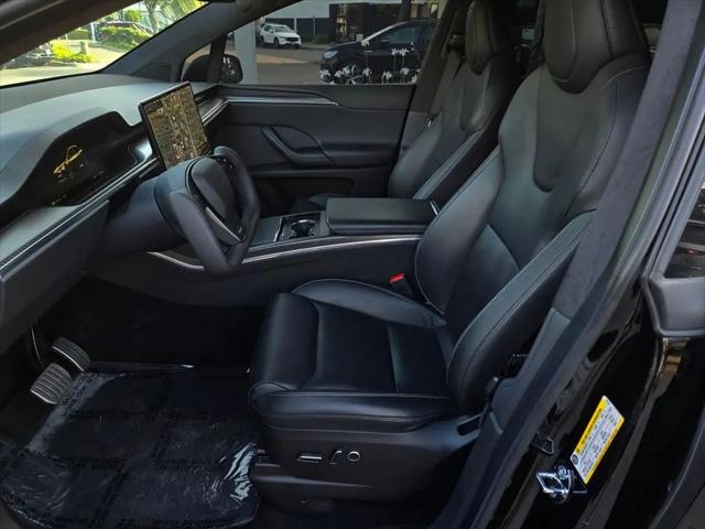 2023 Tesla Model X Plaid Tri Motor All-Wheel Drive