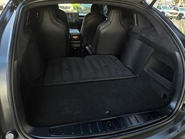 2023 Tesla Model X Plaid Tri Motor All-Wheel Drive