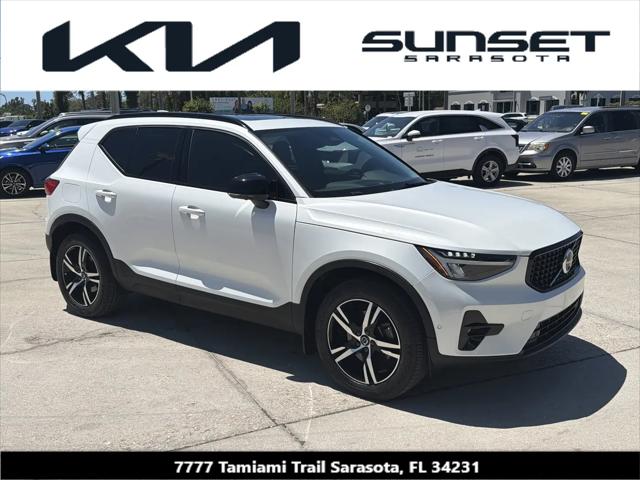 2023 Volvo XC40 B4 Plus Dark Theme for sale in Sarasota, FL