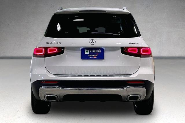 2023 Mercedes-Benz GLB 4MATIC