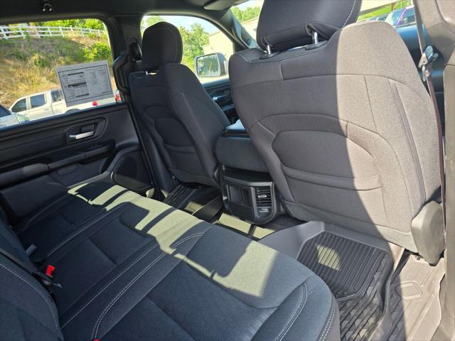 2026 Ram 1500 Warlock Crew Cab 4x4 5'7" Box