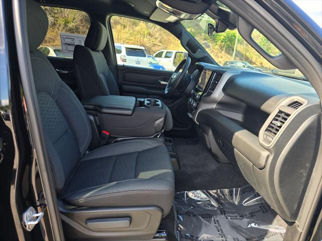 2026 Ram 1500 Warlock Crew Cab 4x4 5'7" Box