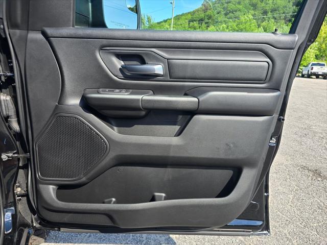 2026 Ram 1500 Warlock Crew Cab 4x4 5'7" Box