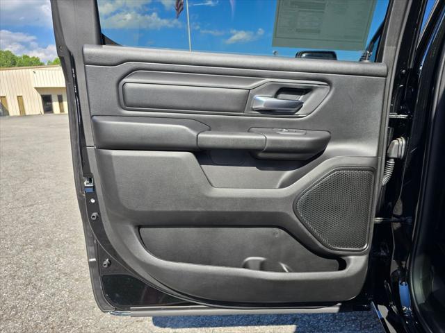 2026 Ram 1500 Warlock Crew Cab 4x4 5'7" Box