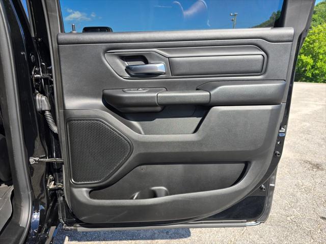 2026 Ram 1500 Warlock Crew Cab 4x4 5'7" Box