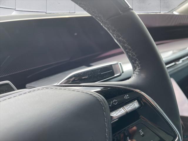 2025 Cadillac Escalade Luxury 2 AWD