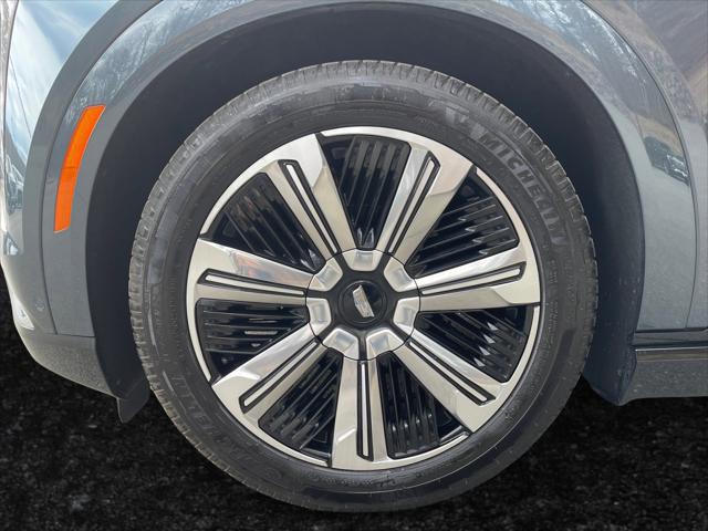 2025 Cadillac Escalade Luxury 2 AWD