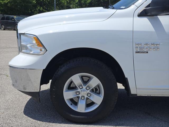 2023 Ram 1500 Classic SLT Crew Cab 4x4 5'7" Box