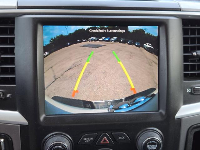 2023 Ram 1500 Classic SLT Crew Cab 4x4 5'7" Box