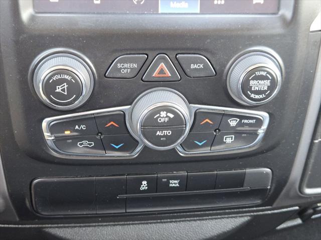2023 Ram 1500 Classic SLT Crew Cab 4x4 5'7" Box