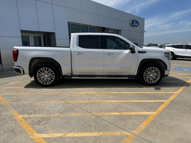 2022 GMC Sierra 1500 4WD Crew Cab Short Box Denali
