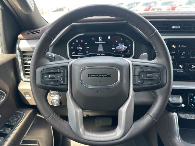 2022 GMC Sierra 1500 4WD Crew Cab Short Box Denali