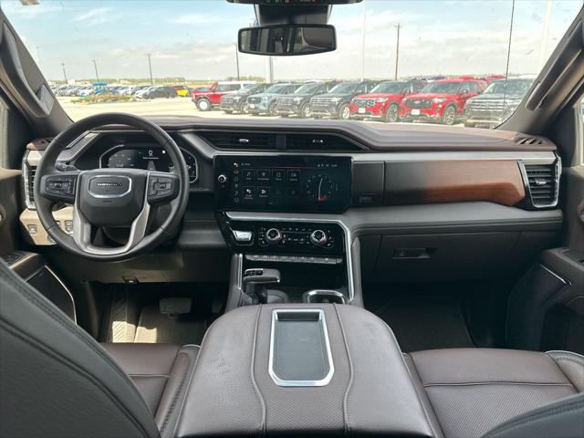 2022 GMC Sierra 1500 4WD Crew Cab Short Box Denali