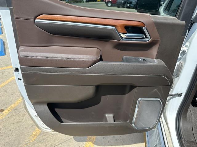 2022 GMC Sierra 1500 4WD Crew Cab Short Box Denali
