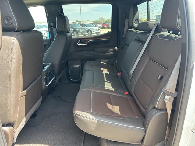 2022 GMC Sierra 1500 4WD Crew Cab Short Box Denali