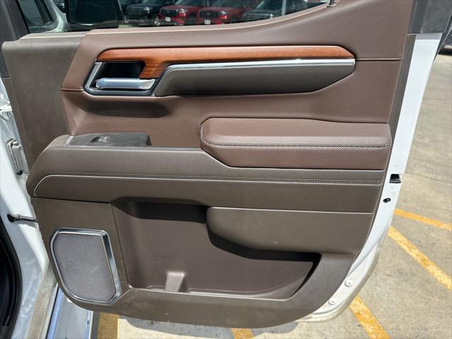 2022 GMC Sierra 1500 4WD Crew Cab Short Box Denali