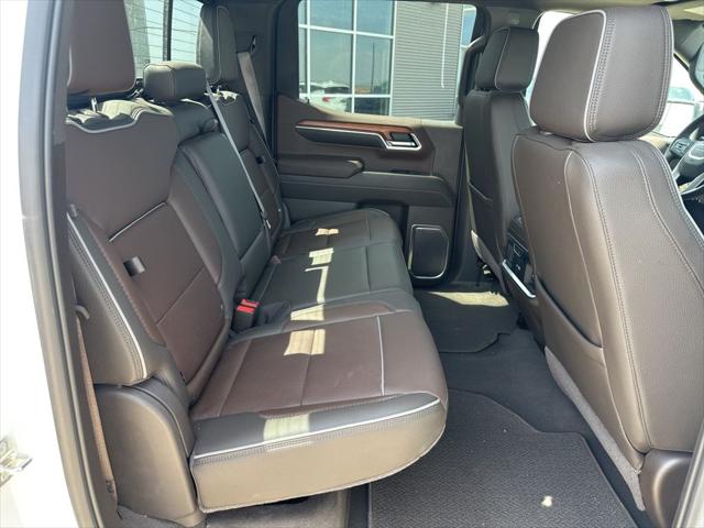 2022 GMC Sierra 1500 4WD Crew Cab Short Box Denali