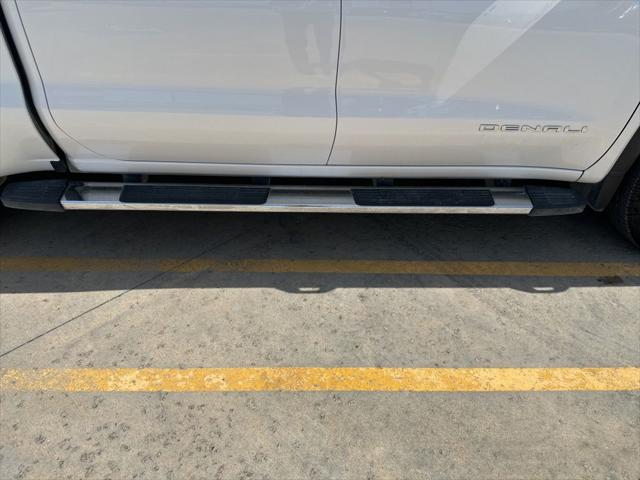 2022 GMC Sierra 1500 4WD Crew Cab Short Box Denali