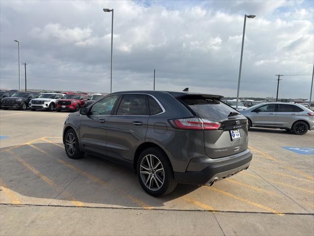 2023 Ford Edge Titanium