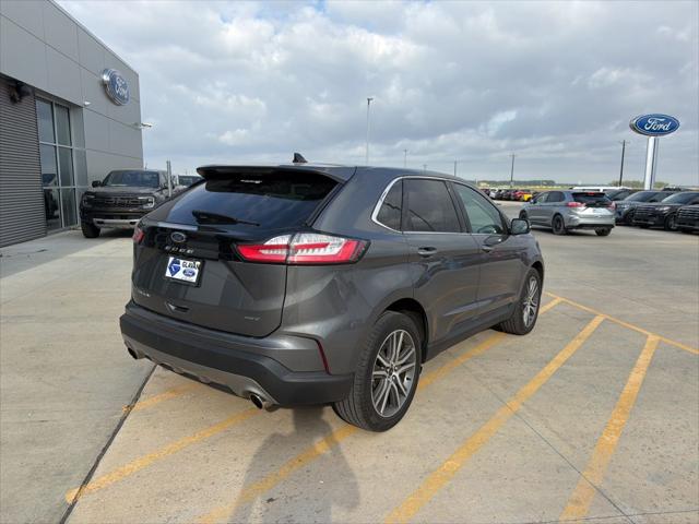 2023 Ford Edge Titanium
