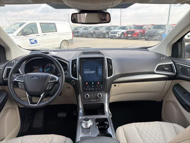 2023 Ford Edge Titanium