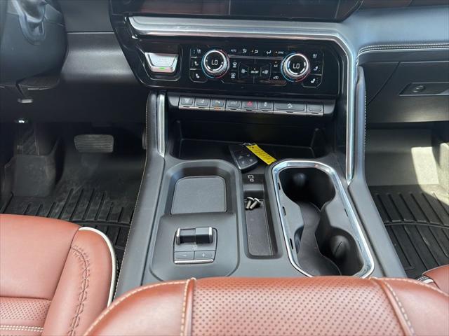 2024 GMC Sierra 3500HD 4WD Crew Cab Standard Bed Denali Ultimate