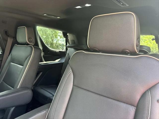 2022 GMC Yukon 2WD SLT