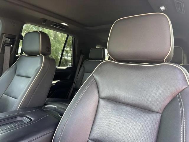 2022 GMC Yukon 2WD SLT
