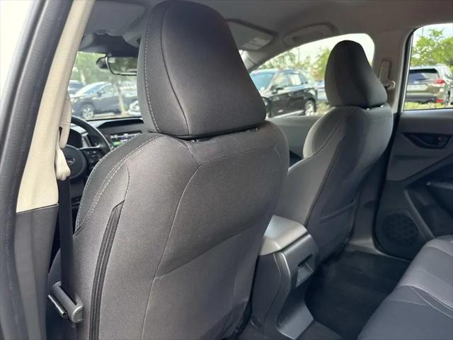 2025 Subaru Crosstrek 2.0i