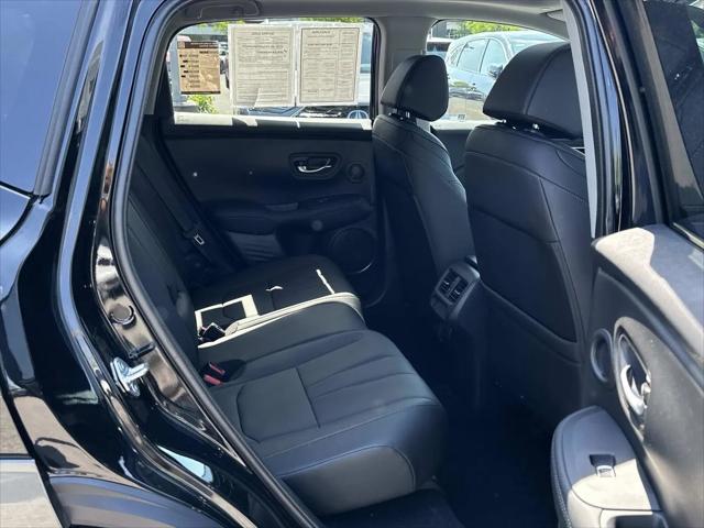 2025 Acura ADX Base