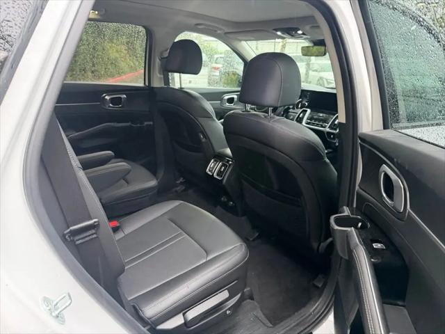2023 Kia Sorento SX