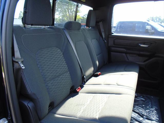 2026 Ram 1500 Express Crew Cab 4x4 57 Box