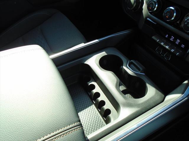 2026 Ram 1500 Express Crew Cab 4x4 57 Box