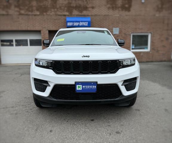 2025 Jeep Grand Cherokee Altitude X 4x4