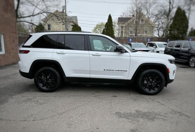 2025 Jeep Grand Cherokee Altitude X 4x4