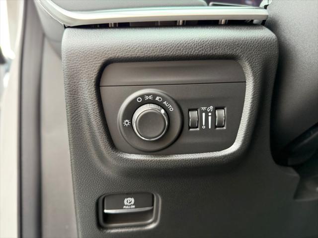 2025 Jeep Grand Cherokee Altitude X 4x4