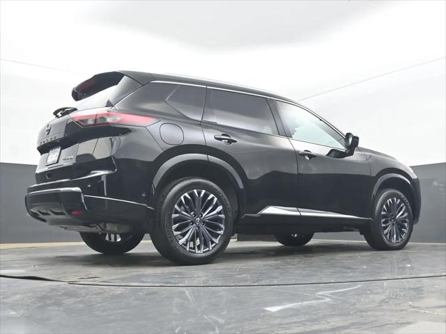 2025 Nissan Rogue Platinum FWD