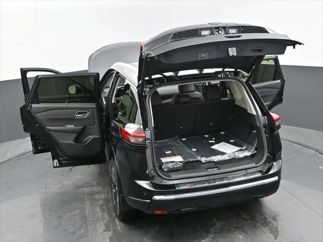 2025 Nissan Rogue Platinum FWD