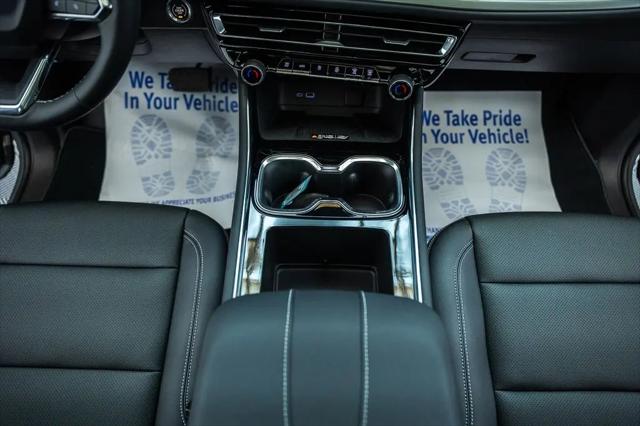 2026 Chevrolet Traverse AWD LT